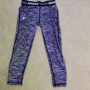 I am selling a girls medium capris has been worn